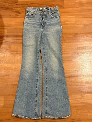 MOUSSY 하이웨스트 플레어 데님