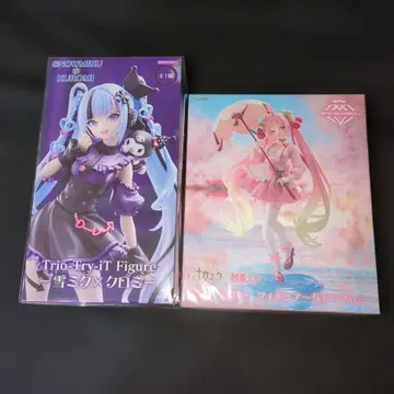 유키 미쿠 쿠로미 & 벚꽃 미쿠 피규어 세트