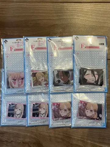 그 비스크 돌은 사랑을 한다 아크릴 스탠드