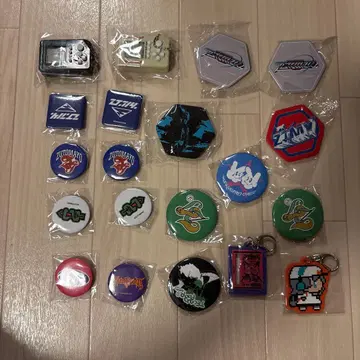 계속 한밤중이면 좋을 텐데. 가챠 묶음 판매