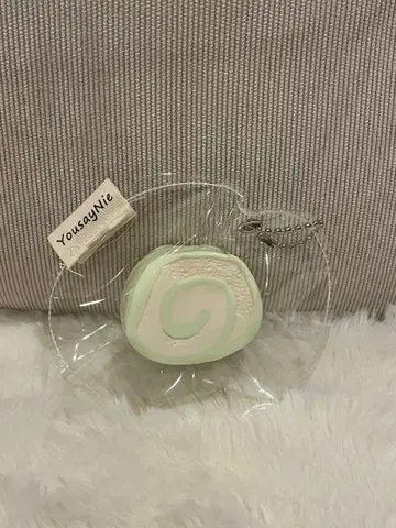 YousayNie 롤케이크 스퀴즈