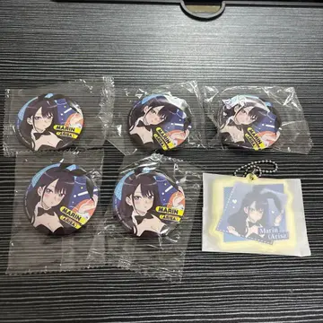 그 비스크 돌은 사랑을 한다 이자나기 아리사 캔뱃지 6개 세트 + 키링