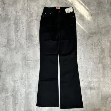 2000년 y2k 블랙 부츠컷 빈티지 락 흑백