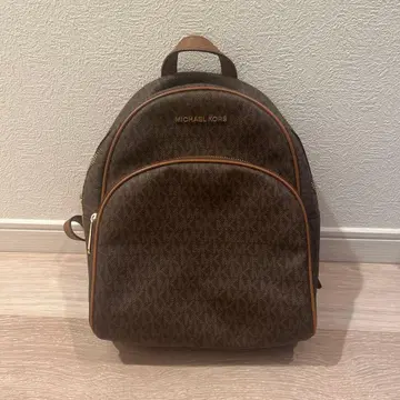 마이클코어스 MICHAEL KORS 브라운 백팩 새상품급