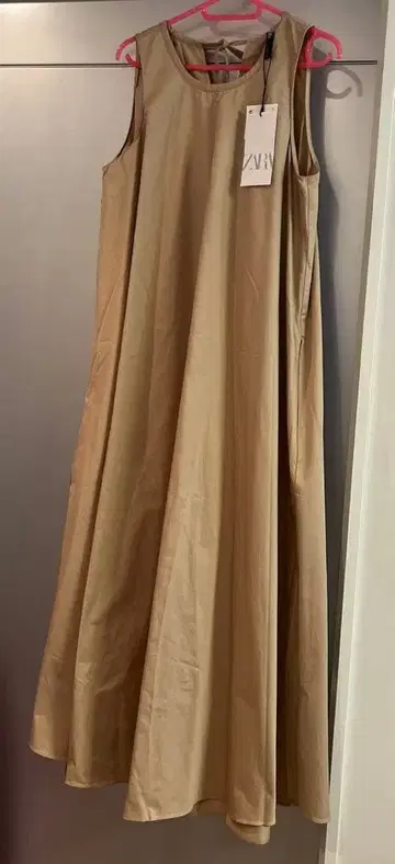 ZARA 자라 슬리브리스 맥시 원피스 카멜 미사용 새상품 택 포함