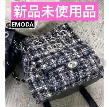 [ 미사용 새상품 ] EMODA 퀼팅 체인 백팩