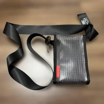 Think scrap 재생 시트벨트 메쉬 숄더백