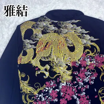 [럭셔리 화려함] 미야비무스비 맨투맨 용 x 벚꽃 대형 프린트 블랙 XL