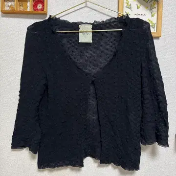 시빌라 볼레로 블랙 계열 가디건 시어