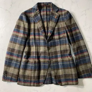 [새상품급] 라르디니 테일러드 자켓 트위드 본체 봉제 부토니에르 S