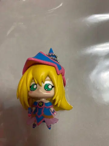 유희왕 블랙 매지션 걸 데포르메 볼체인