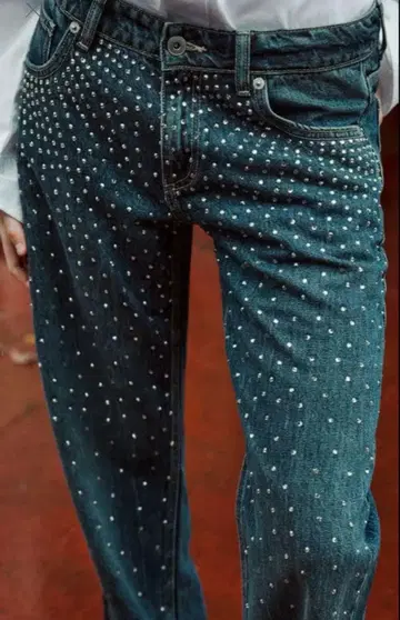 ZARA 큐빅 반짝이 청바지 미사용 택 포함 새상품 13590엔