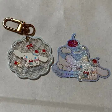 Sweet Cakes Collection 시나모롤 키링