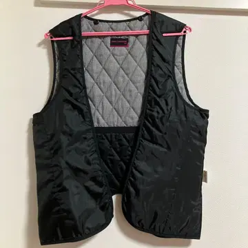 Mr.JUNKO 블랙 퀼팅 베스트