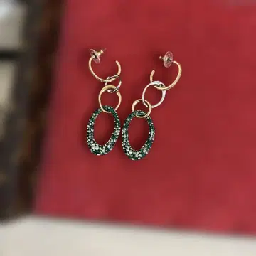 스와로브스키 그린 스톤 후프 귀걸이