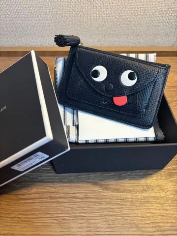 안야 힌드마치 프래그먼트 케이스