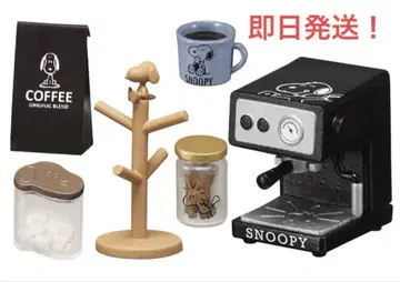 리멘트 스누피 모노키친 커피로 잠시 숨 돌리기