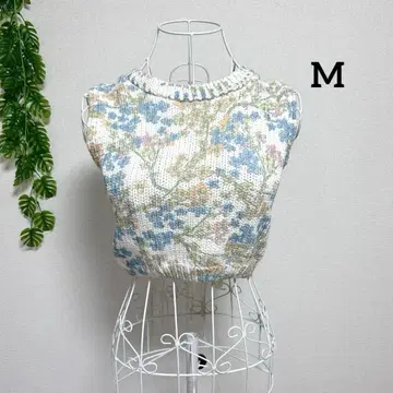 자라 M 플라워 프린트 니트 베스트 화이트