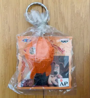 레어 월레스와 그루밋 로켓 피규어 키링