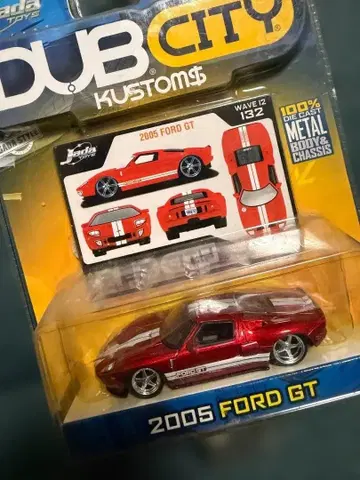 DUB CITY 2005 포드 GT 미니카
