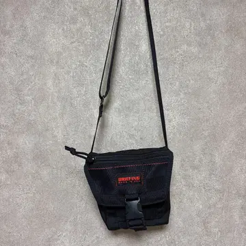 정말 예쁩니다! BRIEFING 숄더백 JET 미국제