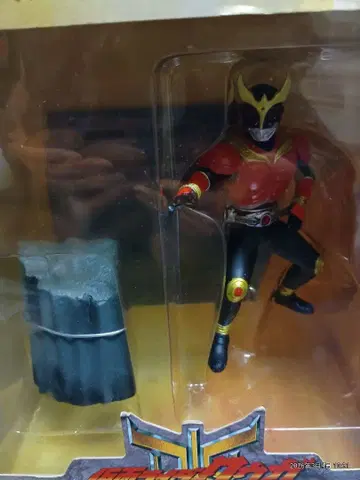 unifive 가면라이더 쿠우카 마이티폼 피규어 미개봉