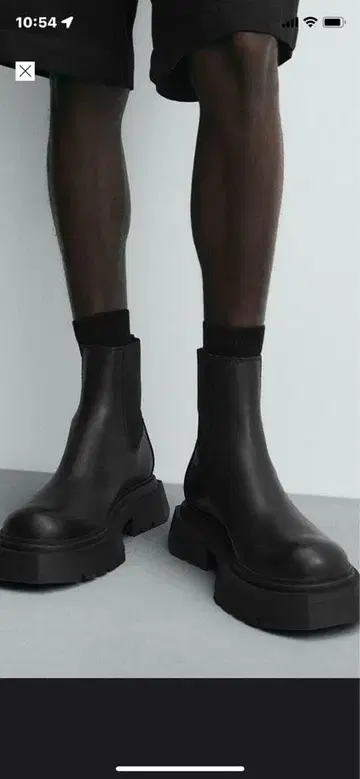 시착만 한 상품 새상품급 ZARA 볼륨 첼시 부츠 40 25.8cm