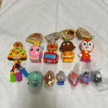 호빵맨 완구 피규어 세트 11개 덤 포함 다다 수납함