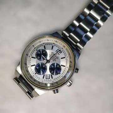 카시오 에디피스 가동품