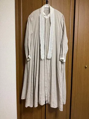 네스트로브 린넨 클레릭 원피스