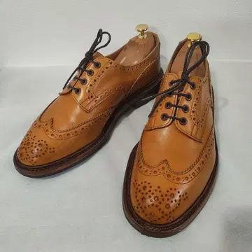Tricker's 트리커스 윙팁 드레스 슈즈