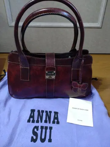 ANNA SUI 포켓 가득 가죽 핸드백 빈티지
