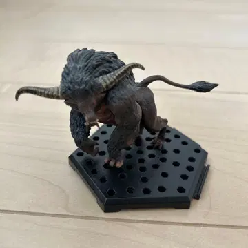 몬스터 헌터 피규어 라잔 클리어Ver. 꼬리 부품 포함