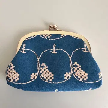 미나 페르호넨 핸드메이드 가마구치 파우치 mela