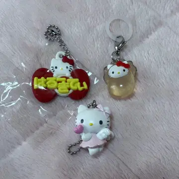 산리오 키티 가챠가챠 메지루시