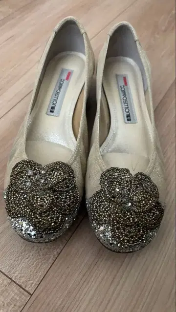 COMPOTITION 펌프스 GD 23.0