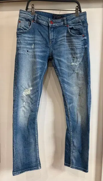 2254 ZARA 데미지 여성용 블루진 EU34