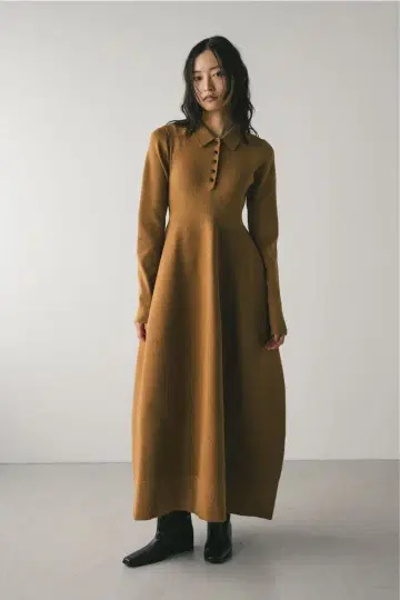 STYLEMIXER 형태 폴로 니트 원피스 카멜