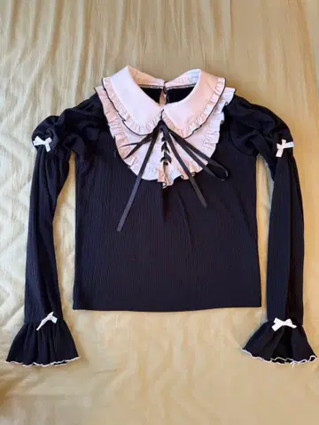 NOEMIE 노에미 프릴 리본 티셔츠