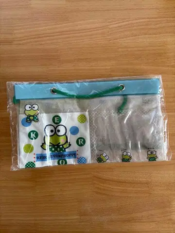 산리오 케로케로케로피 월 랙 수납 케로피 도트