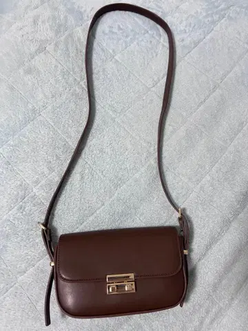 h&m 브라운 가죽 숄더백 브라운