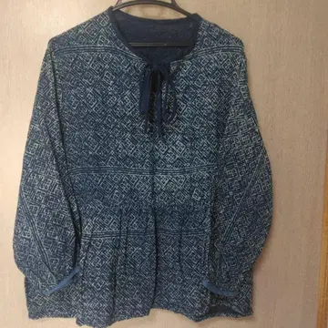 네이비 나염 블라우스