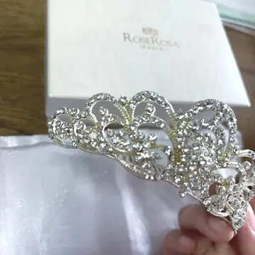 [새상품급] 스와로브스키 크리스탈 티아라
