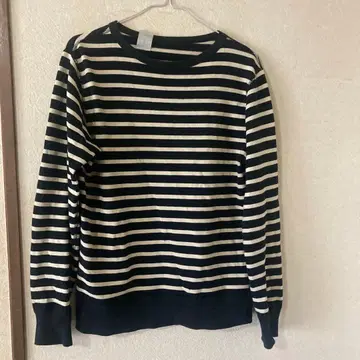 엔할리우드 보더 맨투맨