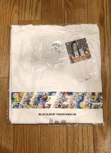 유니클로 빌리 아일리시 x 무라카미 다카시 그래픽 티셔츠 유니클로