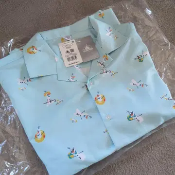 올라프 셔츠 디즈니 스토어