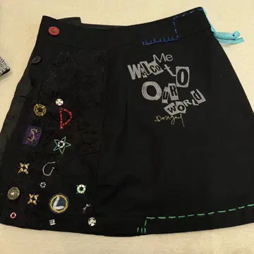 스커트 패치워크 버튼 비즈 자수