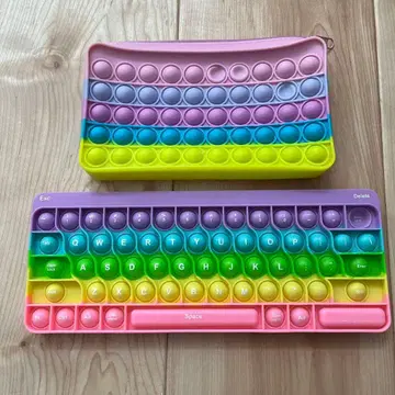 푸시팝 키보드 필통