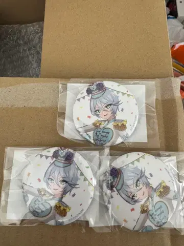 마루쿠지 아이돌 타임 프리파라 시쿄인 히비키 캔뱃지