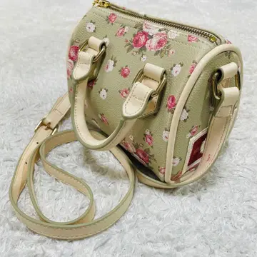 새상품급 little Sunny bite 핑크하우스 콜라보 숄더백